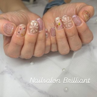 #ドライフラワーネイル#ぷっくり #マグネット #大人綺麗 #春#5月ネイル #フラッシュ 

いつも楽しいお時間をありがとうございます🩶



お客様おひとりおひとり　
お爪の状態を見させて頂きながら
丁寧にカウンセリングとケアをし
ご希望とお好みをお聞きしてデザインをご提案させて頂きます


四日市市富州原町
10:00〜18:00最終受付16:00
駐車場🅿️完備

ご予約はInstagramプロフィールのリンクよりお願いします
↓↓↓
Instagram
@brilliantnailsalon


#大人綺麗ネイル#大人ネイル#上品ネイル#ニュアンスネイル#韓国ネイル#自爪育成#巻き爪#春ネイル#夏ネイル#桑名ネイルサロン#四日市ネイルサロン#プライベートサロン#自宅ネイルサロン#ハンドメイドアクセサリー#リボンアクセサリー#nailbook_fan#nailsalonbrilliant #春 #旅行 #パーティー #デート #ハンド #マグネット #押し花 #大人 #ベージュ #ピンク #ゴールド #ジェルネイル #お客様 #nailsalonbrilliant #ネイルブック