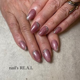 #マグネット #上品ネイル #きれいめネイル #キラキラ #nail's RE.A.L 乃愛 #ネイルブック