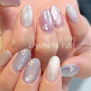 ホロフラワー♡ 
#フラワー#ホロフラワー#ホロフラワーネイル#マグネットネイル#パープルネイル#水色ネイル#紫陽花ネイル#梅雨ネイル#大人ネイル#オフィスネイル#ブライダルネイル#お呼ばれネイル#透け感ネイル#ヌーディーネイル#ちゅるんネイル#上品ネイル#トレンドネイル#おしゃれネイル#大人可愛いネイル#ショートネイル#うるつやネイル#夏ネイル#夏ネイル2025#6月#6月ネイル #夏 #梅雨 #オフィス #デート #ハンド #ホログラム #フラワー #大人 #キラキラ #韓国 #水色 #パープル #シルバー #ジェルネイル #お客様 #chambre nail #ネイルブック
