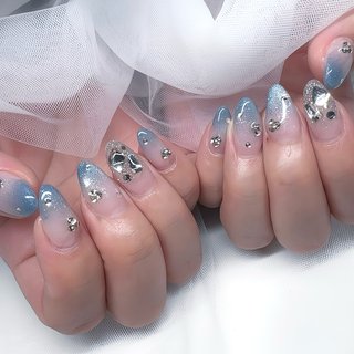 定額design 5900円〜 
nail salon Adorer札幌市豊平区平岸5条7丁目
春の新色15色入荷♡

フラッシュ、マグネット　150色以上取り揃えあり

お爪に試し塗り可能です♡

🍀カラー1000色以上取り揃えてます
🍀パラジェル導入サロン　
🍀自爪に優しいフィルイン
🍀しっかりケアで長持ちネイル
🍀お爪が伸びた時に折れたり浮いたりしないよう、計算され　　たフォルム形成♡
🍀お爪のお悩み解決致します♡

〜〜〜〜〜〜〜〜〜〜〜〜〜〜〜〜〜〜〜〜〜〜〜

リピーター様　お直し率ほぼゼロ♥︎
ロングでも、折れない、浮かないネイル♥︎

アートを楽しんでいただきたいので、1ヶ月以内の亀裂や、折れてしまったり…お直し代をお支払いするよりも、その分アートで楽しんでいただきたいので、ご新規様には、カウセリングをしっかり致します！
お爪のお悩み等、お気軽にご相談下さい♥︎

※ご新規様の場合、浮きやすいお爪の方はベースが定着する迄約3ヶ月〜6ヶ月程かかる場合がございます。
ダメージレスで、ストレスなくお過ごしできるお爪に仕上げます♥︎
〜〜〜〜〜〜〜〜〜〜〜〜〜〜〜〜〜〜〜〜〜〜〜〜
持ち込みdesign 8900円
フラッシュ&オーロラストーン

ご新規様他店付け替えオフ込み

*記載の価格は投稿時時点の価格となります。

〜〜〜〜〜〜〜〜〜〜〜〜〜〜〜〜〜〜〜〜〜〜〜〜

🍀カウセリングで、お客様のお爪に合った、ベース、トップをご提案させていただきます♥︎

🍀浮きやすい、折れやすい、ジェルネイルを続けてお爪が薄くなった等お悩みのある方は是非♥︎
当店は、ベースを残して、自爪を痛めない施術法で付け替え致します。

※ご新規様の場合、ベースの状況により、ベースを溶剤でオフさせていただく場合もあります。

〜〜〜〜〜〜〜〜〜〜〜〜〜〜〜〜〜〜〜〜〜〜〜〜

🍀ベース4種類、トップ6種類ご用意しております
お爪の状態に応じて、適した物を使用致します。

フォルム形成もしっかりさせていただきます♥︎
お爪の形にお悩みのある方、綺麗に見えるネイルに仕上げます♥︎
でこぼこのない、ぷるんと仕上げ♥︎

20代〜60代の幅広い年齢層の方にご来店いただいております。

〜〜〜〜〜〜〜〜〜〜〜〜〜〜〜〜〜〜〜〜〜〜〜〜〜

#大理石ネイル
#天然石ネイル
#大人ネイル
#オフィスネイル 
#シンプルネイル 
#ピンクベージュ 
#透け感ネイル 
#シアーネイル 
#マグネットネイル
#ワンホンネイル 
#マグネットネイル
#韓国ネイル
#キラキラネイル
#ニュアンスネイル
#ミラーネイル
#フレンチネイル
#持ち込みネイル 
#澄川ネイルサロン
#豊平区ネイルサロン
#平岸ネイルサロン 
#ちゅるんネイル
#札幌ネイルサロン
#リングネイル
#ラメネイル
#ガラスフレンチ
#ネイルデザイン
#持ち込みデザイン 
#札幌ロングネイル 
#フラッシュネイル
#パラジェル 
#ベイビーブーマー 
#大人ニュアンス
#フラッシュマグネット 
#デザインフレンチ
#ぷるマグ 
#春ネイル
#水光マグネット 
#夏ネイル
#ピンクネイル
#ブルーネイル #nail salon Adorer #ネイルブック