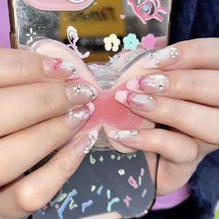 #肌トーンアップカラーネイル #手が綺麗に見えるネイル #夏 #ハンド#オフィス#大人ネイル#肌馴染み#シンプル#ナチュラル#自然#スキンカラー#マグネットネイル#シアーマグネット#初夏 #nailbook_fan #夏 #オールシーズン #バレンタイン #パーティー #ハンド #フレンチ #マグネット #ロング #スクエア #ピンク #シルバー #パステル #ジェルネイル #お客様 #Lily_OPELIA NAIL #ネイルブック