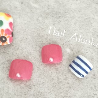  #オールシーズン #海 #リゾート #フット #Alonka #ネイルブック