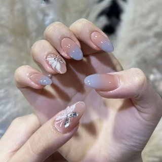韓国ニュアンスネイル 夏 蝶々 ピンク ブルーグラデーション 埋めつくしワンホン グラデーションネイル/マグネットネイル/蝶々ネイル/韓国ネイル