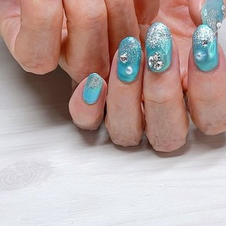 お客様ネイル 
∴∵∴ ୨୧ ∴∵∴ ୨୧ ∴∵∴ ୨୧ ∴∵∴

夏先取りネイル

ターコイズカラー
オーロラパウダーでツヤ感をꈍ .̮ ꈍ

ギャラクシー
グラデーション

大小のビシュー
ブイカットが

とても素敵な
デザインです

お爪に優しいパラジェル導入

◎お得◎
2回目以降10%オフ

∴∵∴ ୨୧ ∴∵∴ ୨୧ ∴∵∴ ୨୧ ∴∵∴

ご新規様割引
ご紹介割引

お気軽に
お問い合わせ下さいね(* ᴗ͈ˬᴗ͈)”

#夏 
#夏ネイル 
#ターコイズブルー 
#ターコイズネイル 
#ギャラクシーネイル 
#ギャラクシー 
#グラデーション 
#グラデーションネイル 
#ビシューネイル 
#ビジュー 
#ブイカットストーン 
#ブイカットネイル 

オーナーネイリスト 幾島美津子


P.S
========================
あなたも爪に関して次のような
お悩みはありませんか？
================ =======
💓大人女性のシンプルネイルが好き♪
💓こだわりのアートデザインがしたい
💓仕事柄ジェルができないから爪を綺麗にしたい
💓長持ちするジェルネイルがしたい
💓ジェルオフの時に熱くて痛みを感じる…
💓ジェルで爪が傷んでボロボロになってしまった…
💓ネイルがすぐ浮いちゃう…
💓手元印象マイナス5歳肌を目指したい

という女性はお問い合わせください♪

◎初回オフ無料
◎２回目以降もオフ無料！
◎ネイル初心者歓迎♪
◎完全個室
◎徳庵駅徒歩10分

詳細はこちらのプロフィール欄から
ホームページをご覧ください♪
↓↓↓
@nail.msnailseira
https://msnail-seira.com/

#東大阪 #東大阪ネイル #東大阪ネイルサロン #東大阪市ネイル #東大阪市ネイルサロン #東大阪市自宅ネイルサロン #東大阪ママ #東大阪プライベートサロン #徳庵ネイル #徳庵ネイルサロン #徳庵 #徳庵駅 #徳庵駅すぐ #徳庵駅下車徒歩7分 #徳庵駅前 #長田駅 #長田ネイル #長田ネイルサロン #鴻池 #鴻池ネイル #鴻池ネイルサロン #放出ネイル #放出ネイルサロン #深江橋ネイル #深江橋ネイルサロン #大阪ネイル #大阪ネイルサロン #大阪府ネイルサロン #緑橋ネイル #緑橋ネイルサロン #夏 #リゾート #デート #女子会 #ハンド #グラデーション #ビジュー #ニュアンス #オーロラ #ギャラクシー #ミディアム #オーバル #ターコイズ #シルバー #ジェルネイル #お客様 #M'snailseila #ネイルブック