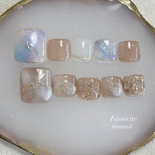 #5月 #フットネイル#5月ネイル #6月 #梅雨 #梅雨ネイル #初夏#紫陽花#夏ネイル #大人上品ネイル #マグネット#マグネットネイル#ニュアンスネイル #あじさい #ホワイト #Favorite フェイバリット #ネイルブック
