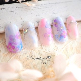 神奈川県の川崎市ネイルsalon✨ ￣￣￣￣￣￣￣￣￣￣￣￣￣￣￣

梅雨ネイル☂️

水彩アートの梅雨デザイン☺︎

#梅雨 
#梅雨ネイル 
#6月 
#6月ネイル 
#ラベンダー

いつもありがとうございます♪ #梅雨 #水彩 #ラメ #フラワー #タイダイ #ピンク #水色 #シルバー #❇︎Portulaca❇︎ 愛能知加子 #ネイルブック