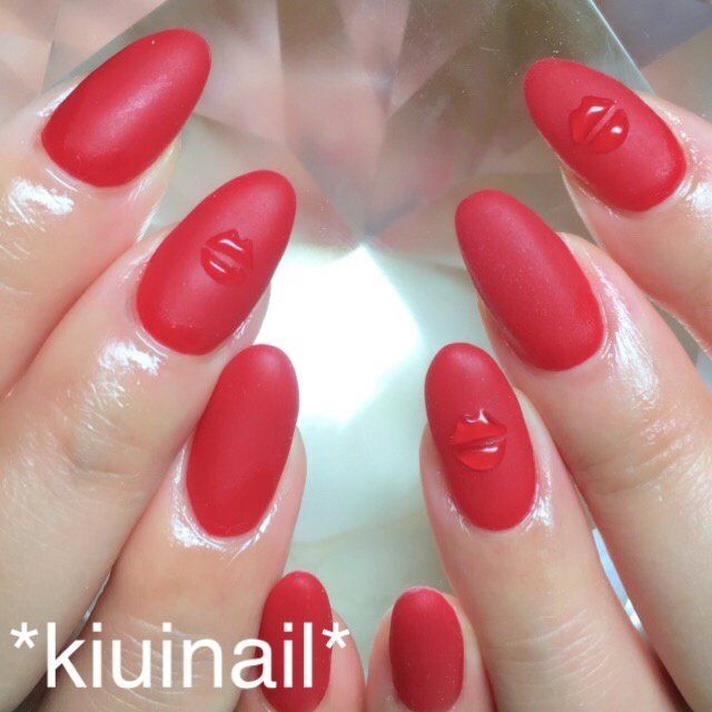 オールシーズン ハンド マット ミディアム レッド Kiuinailのネイルデザイン No ネイルブック