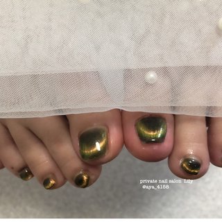 マグネットフレンチネイル🧲 

#マグネットフレンチネイル #フット #マグネット #ショート #スクエア #グリーン #ジェルネイル #お客様 #aya_4158 #ネイルブック