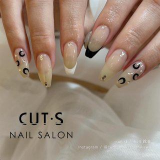 21))マリーンセルネイル フレンチガーリー ストーン ホワイト ネイルチップ 21))マリーンセルネイル フレンチガーリー ストーン ホワイト