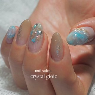＊自由が丘ネイルサロン＊. 
”nail salon crystalgioie”
————————————
■東京都 自由が丘、奥沢
■10:00〜20:00
■半個室2席（お子様連れ可）
■定休日 火曜日
■駐車場.駐輪場あり
■LINE（@jpr6733r）
————————————

#crystalgioie #クリスタルジョイエ #自由が丘ネイル #パラジェル自由が丘 #パラジェル #nails #nailstagram #nail #instanails #甲 #指甲 #ジェルネイル #ネイル #ネイルデザイン #ネイルデビュー #大人上品ネイル #ぷっくりネイル #夏ネイル #クリアアートネイル　#貝殻ネイル #nailbook_fan #夏 #海 #リゾート #ブライダル #ハンド #シェル #大人 #ぷっくり #ミディアム #ポイント #水色 #ゴールド #スモーキー #ジェルネイル #お客様 #crystal gioie #ネイルブック