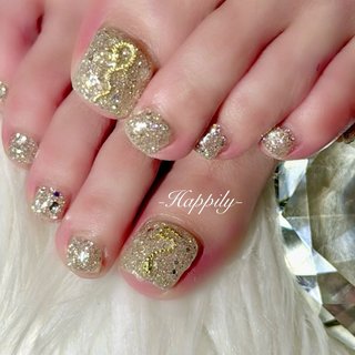巳年に巳のnail🐍 
今回も強そうです😍🤩🩵

#フット #ジェルネイル #蛇 #開運ネイル #ラメ #ホログラム #フラッシュグリッター #japanesenailartist #japanesenailart #ネイル #ネイルサロン #山口県 #周南 #山口県ネイルサロン #周南市ネイルサロン #プライベートサロン #ネイルサロンハピリー #ハピリー #爪職人💅 

-Happily-
https://nail-happily24.com

〠745-0825 山口県周南市秋月2丁目3-13 ステータス秋月1F tel090-7993-3354 営業時間:9:30〜18:30（受付） 定休日:日曜日

#いつもありがとうございます😊 
#超開運ネイル #手が綺麗に見えるネイル #海 #リゾート #フット #ホログラム #ラメ #ショート #スクエア #ゴールド #シルバー #ジェルネイル #お客様 #-Happily- #ネイルブック