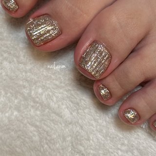 #ばから #夏 #秋 #冬 #フット #ラメ #ショート #スクエア #シルバー #ジェルネイル #お客様 #nail anim #ネイルブック