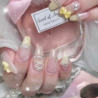 パステルフレンチネイル♪ 
#パステルカラーネイル #フレンチネイル #黄色ネイル #春 #オールシーズン #パーティー #デート #ハンド #シンプル #フレンチ #リボン #ちゅるん #ぷっくり #ミディアム #スクエア #ホワイト #イエロー #パステル #ジェルネイル #お客様 #bg_nail #ネイルブック