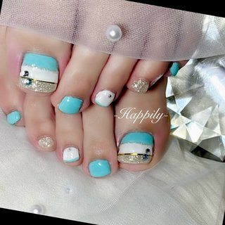 夏向けに🩵 
フットネイル♬

#フット #ジェルネイル #夏ネイル #水色 #japanesenailartist #japanesenailart #ネイル #ネイルサロン #山口県 #周南 #山口県ネイルサロン #周南市ネイルサロン #プライベートサロン #ネイルサロンハピリー #ハピリー #爪職人💅 

-Happily-
https://nail-happily24.com

〠745-0825 山口県周南市秋月2丁目3-13 ステータス秋月1F tel090-7993-3354 営業時間:9:30〜18:30（受付） 定休日:日曜日

#いつもありがとうございます😊 #夏 #オールシーズン #海 #リゾート #フット #ビジュー #ラメ #ショート #スクエア #ホワイト #水色 #シルバー #ジェルネイル #お客様 #-Happily- #ネイルブック