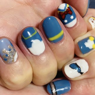 2025年】新着順｜イエロー(黄)/#ドナルドダックのネイルデザイン