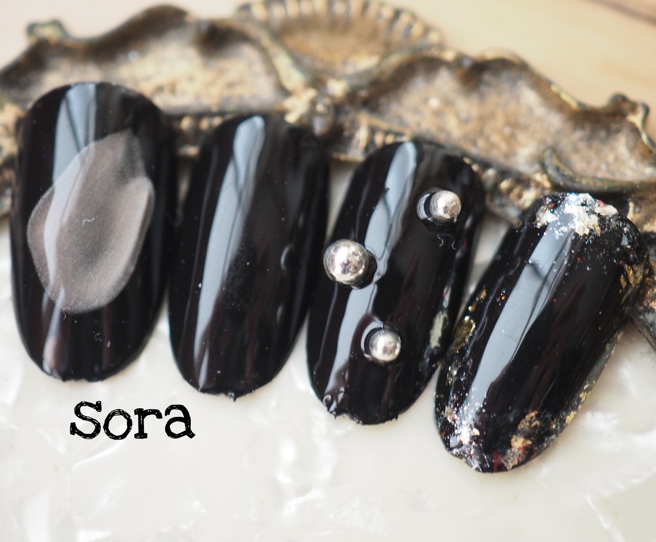 ネイルチップ オーダーネイル マグネットネイル ブラックネイル ハンド/マグネット/ブラック/ジェルネイル/ネイルチップ - そらみの