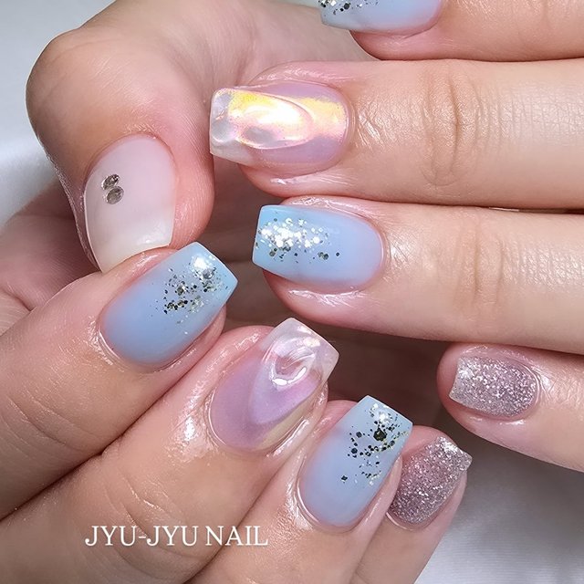 ネイルで楽しむ今日の色】6/19は勿忘草色（わすれなぐさいろ）！あなた