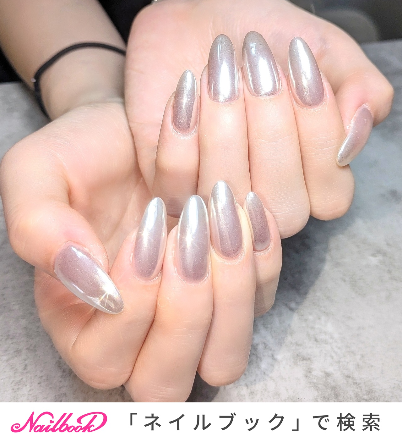 グレーニュアンスネイル 夏 シルバーミラー ホワイト 大理石 もやもや ちゅるん ▫︎silver ▫︎gray ▫︎white . . . #グレーネイル#シルバー