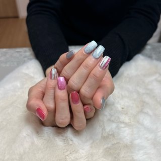 持ち込みデザイン8800円🌸 #夏 #オールシーズン #梅雨 #海 #ハンド #オーロラ #ちゅるん #キラキラ #個性派 #ミディアム #スクエア #ピンク #ジェルネイル #お客様 #sally_nailsalon #ネイルブック
