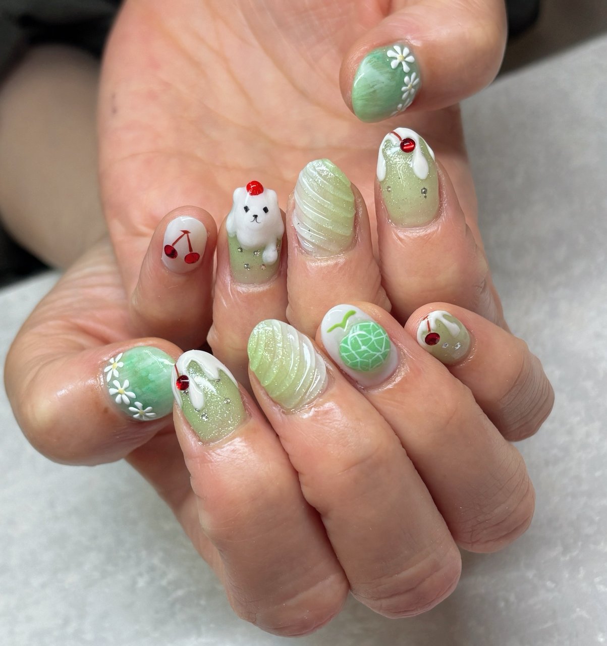 LUMIA NAILのネイルデザイン[No.9481267]｜ネイルブック