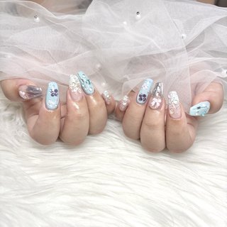 #6月ネイル #梅雨 #水滴ネイル #水色ネイル #チェーンネイル #リボン #ラメ #キラキラネイル #雫ネイル #傘ネイル #紫陽花ネイル #マグネット #夏 #梅雨 #海 #ハンド #ラメ #水滴 #チェーン #マグネット #リボン #ロング #スクエア #ピンク #水色 #パープル #ジェルネイル #キヨ #ネイルブック