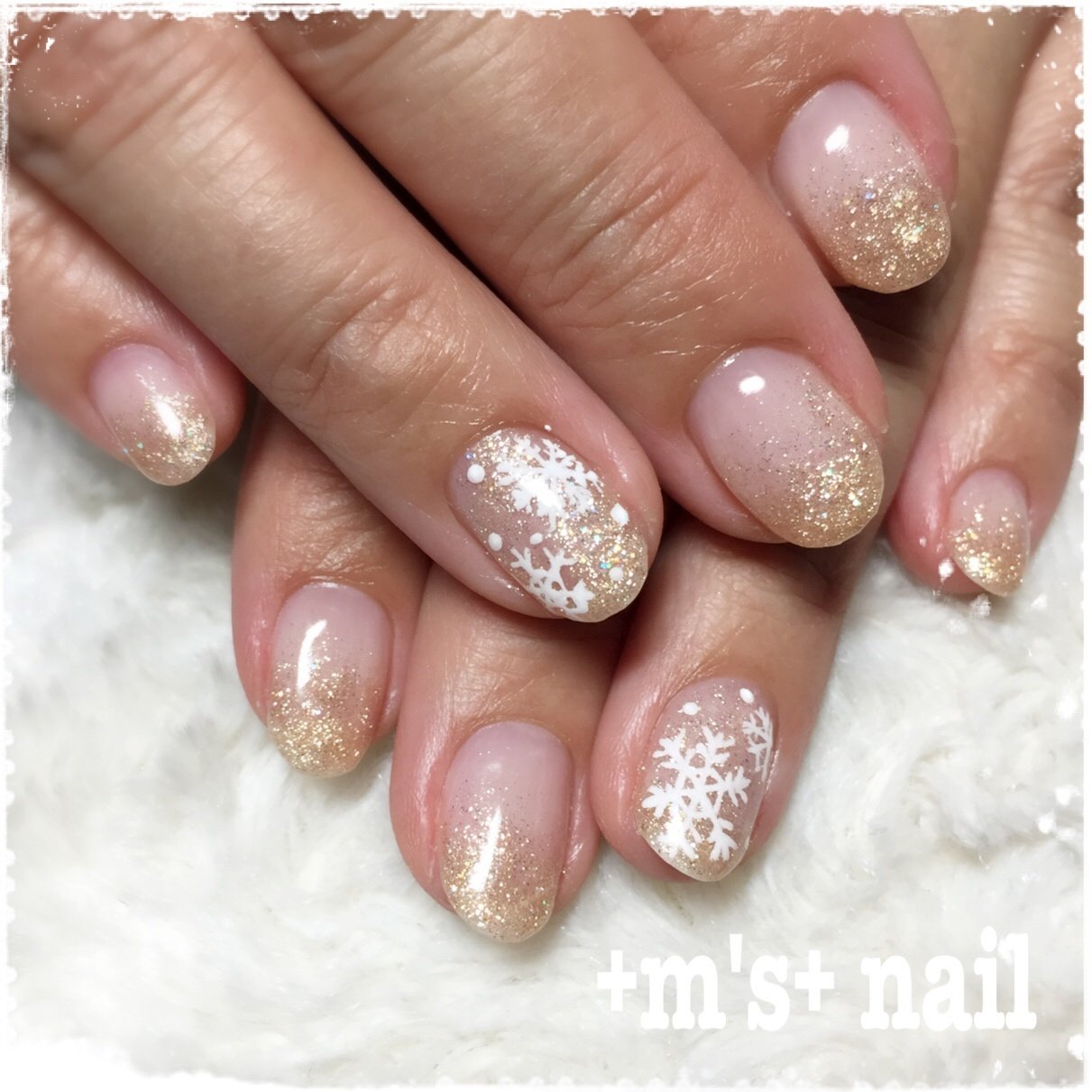 冬 クリスマス 女子会 ラメ 雪の結晶 M S Nailのネイルデザイン No ネイルブック