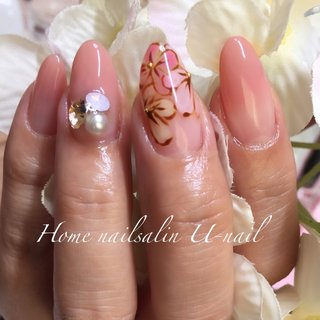 人気順 おしとやかな女性のネイルデザイン ネイルブック