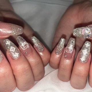 キティパーツのネイルデザイン｜ネイルブック