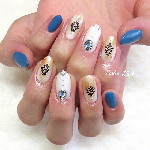 秋 冬 エスニック マット ブルー Nailalily ネイルアリリー Akiのネイルデザイン No ネイルブック