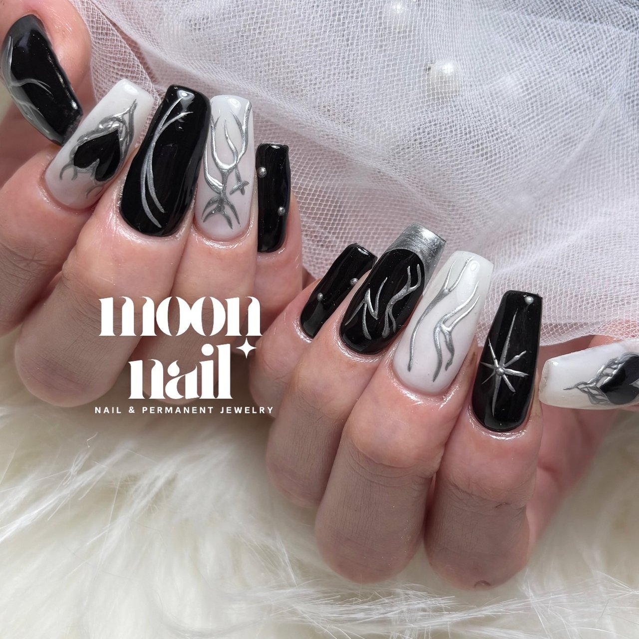 キラキラ/ホワイト/ブラック/シルバー - MOON.NAILのネイル