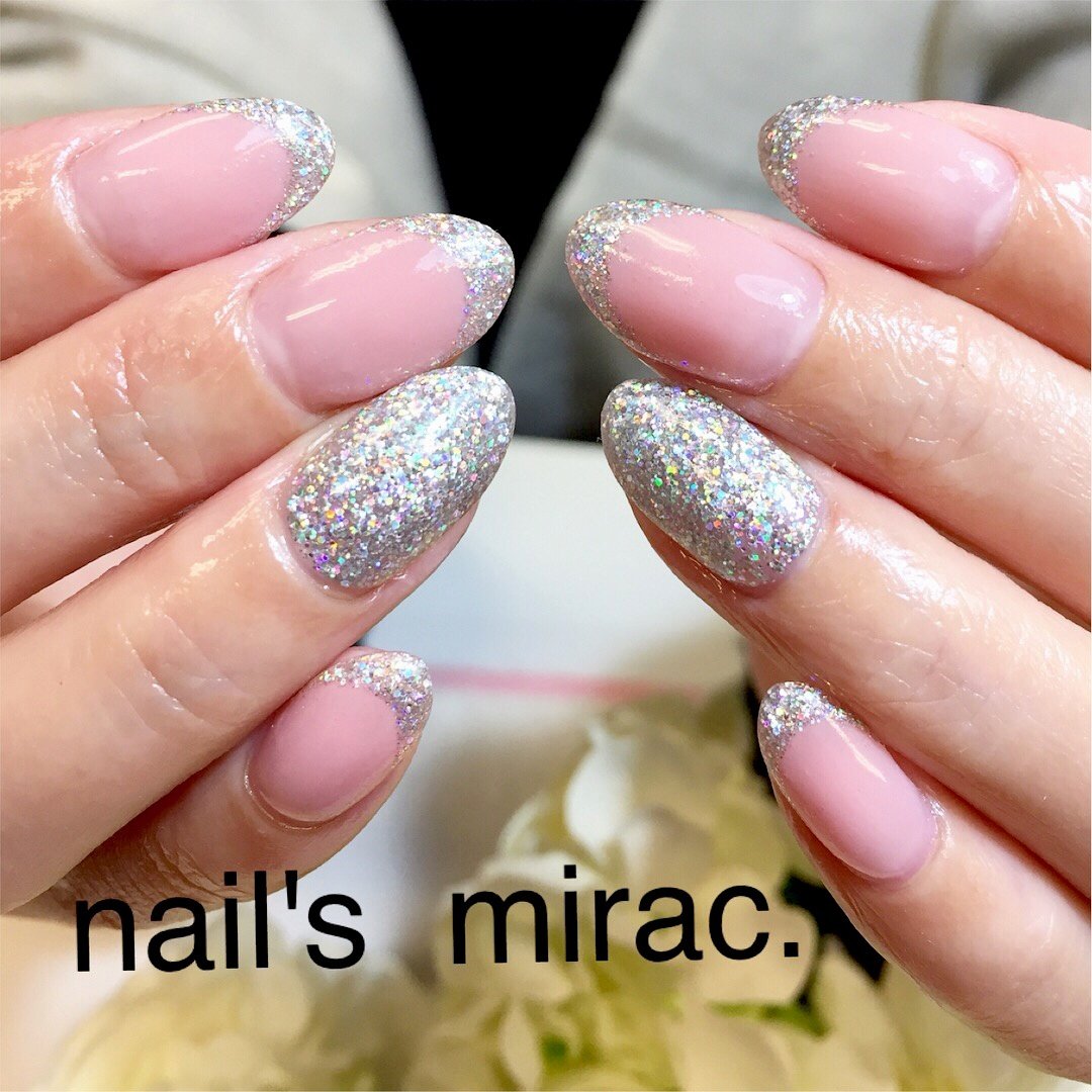 ハンド ピンク シルバー ジェル お客様 Nail Smirac 林 智子のネイルデザイン No ネイルブック