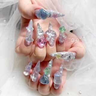 ネイルパーツ small devil 2Pcs/Lot 2023 Luxury f New Dark Style Small Devil Tail Nail