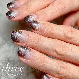 2025年】新着順｜レッド(赤)/#黒ラメのネイルデザイン｜ネイルブック