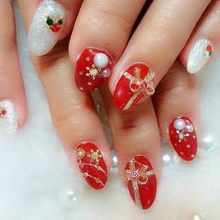2026年】新着順｜レッド(赤)/#プレゼントボックスのネイルデザイン