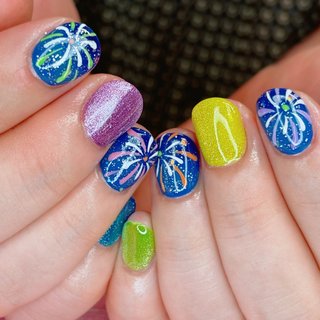 つぅ様専用 グリーンマグネットリボンネイルチップ 楽天市場