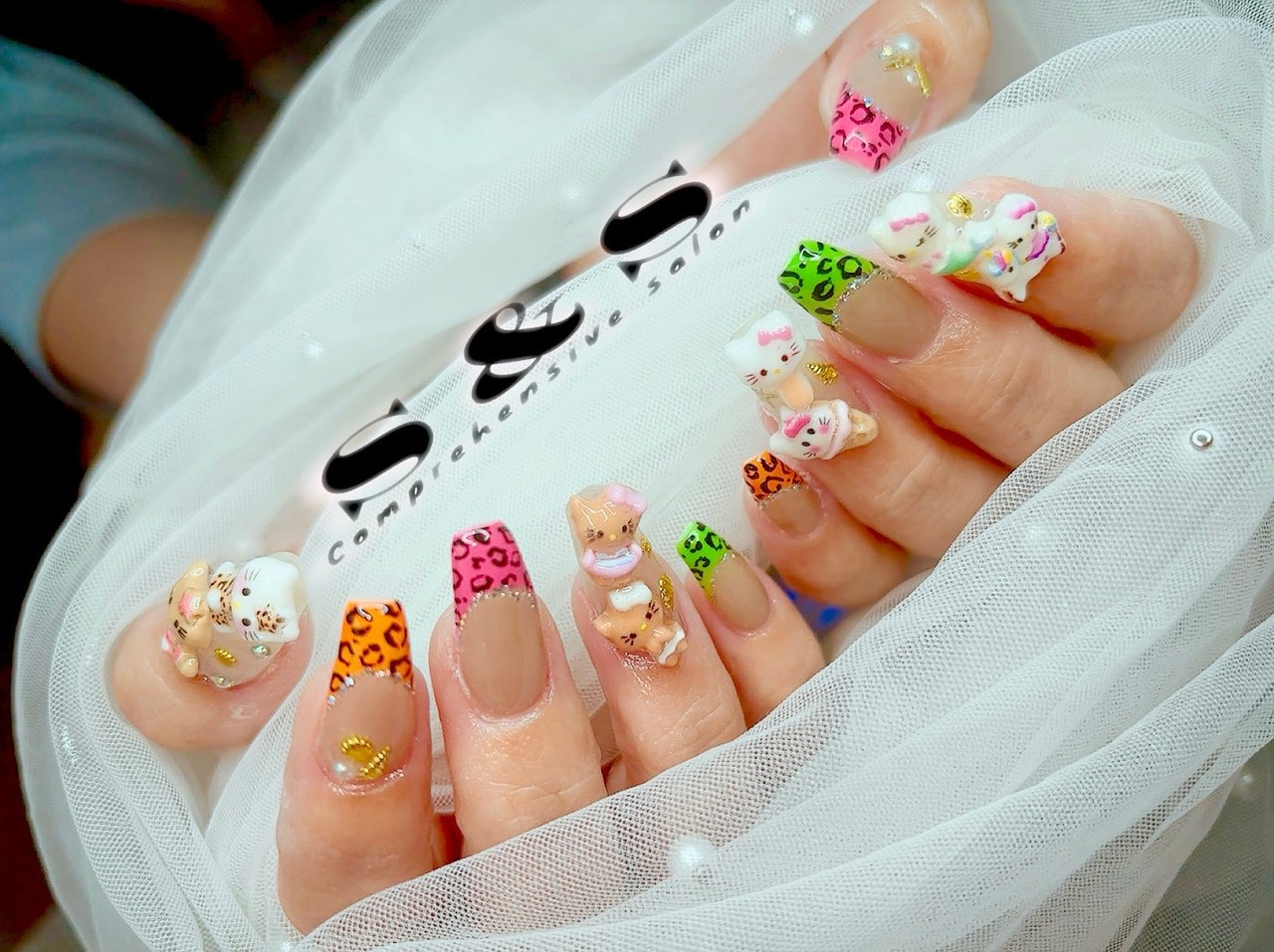 S&S 村田小百合 深夜ネイルやってます💜🩷のネイルデザイン[No.9538451