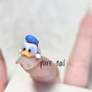 ドナルドダックネイルのネイルデザイン｜ネイルブック