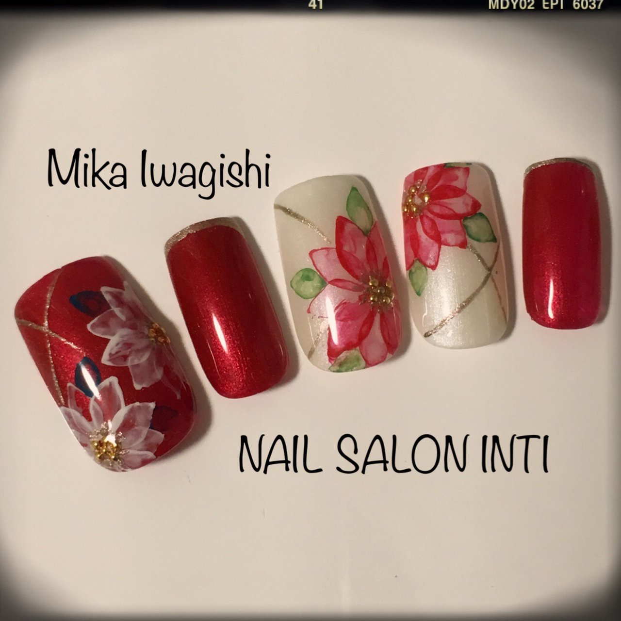 冬/クリスマス/パーティー/女子会/ワンカラー - nailsalon_inti(岩岸美華)のネイルデザイン[No.2699323]｜ネイルブック