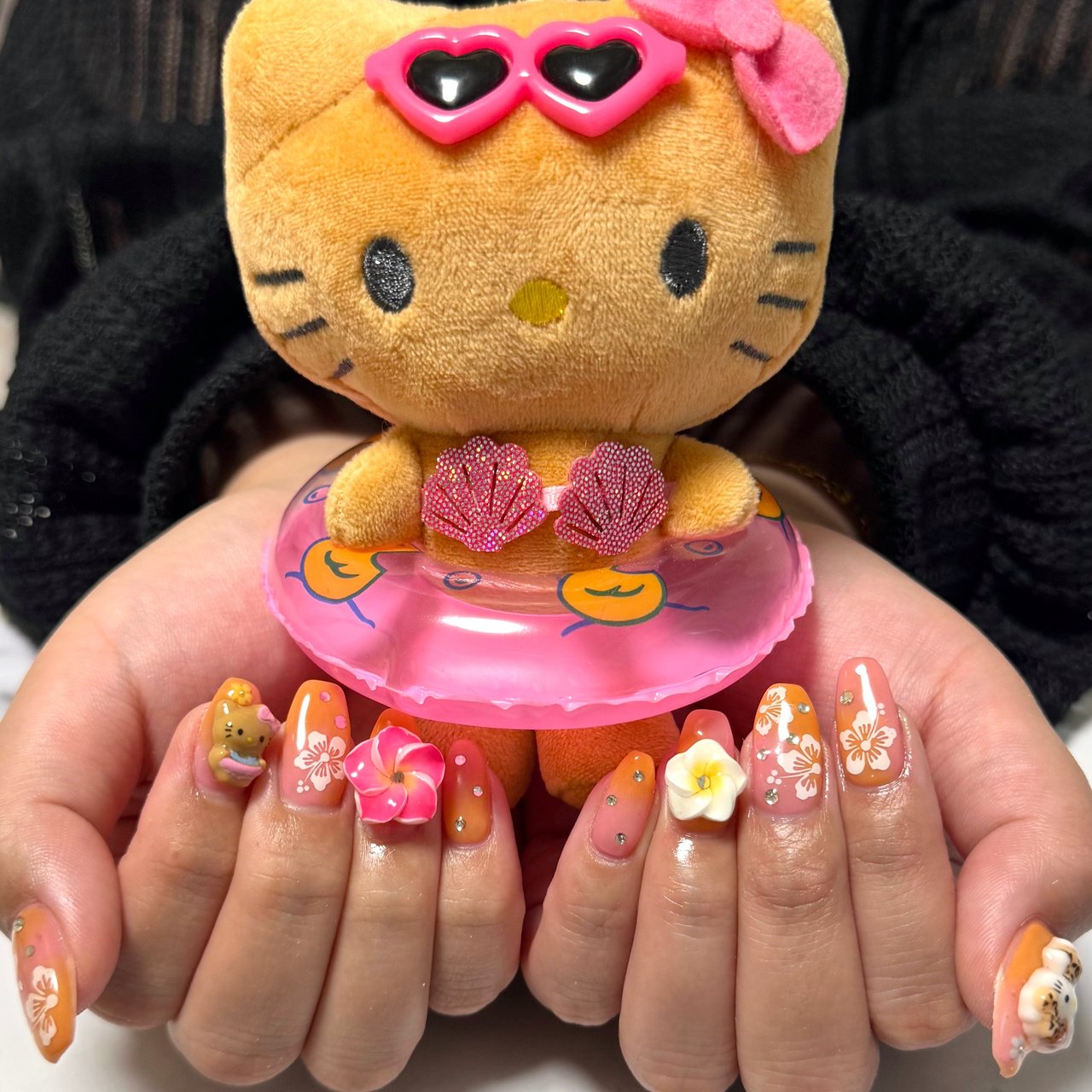 日焼けギャルキティsummerネイルチップ 日焼けギャルキティsummerネイルチップ ☆ガングロ・ギャル