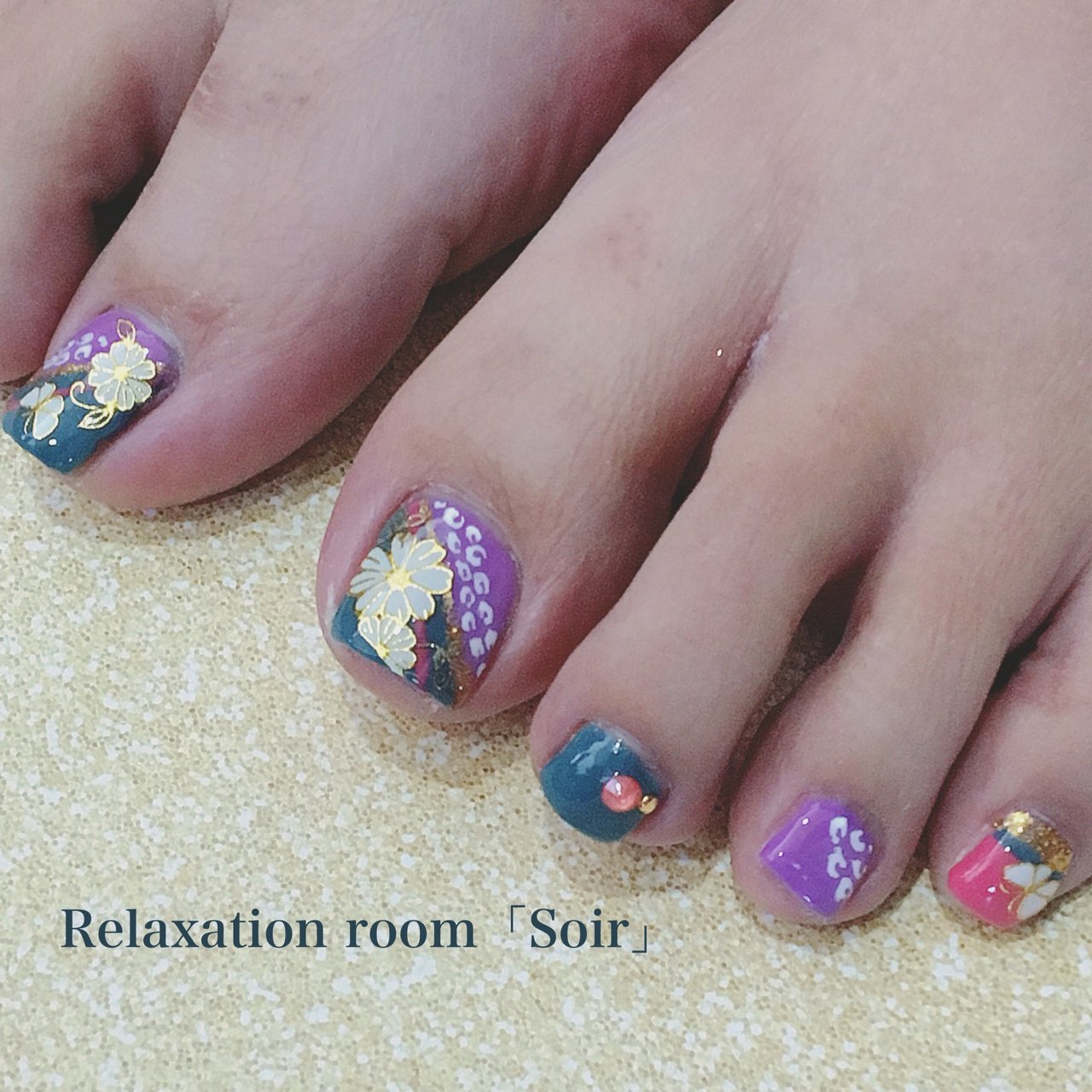 お正月 浴衣 ブライダル パーティー フット Nail Likeのネイルデザイン No ネイルブック