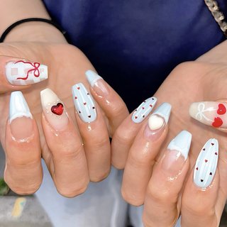 ネイルチップオーダー ストーン埋めつくし フレンチネイル ハート