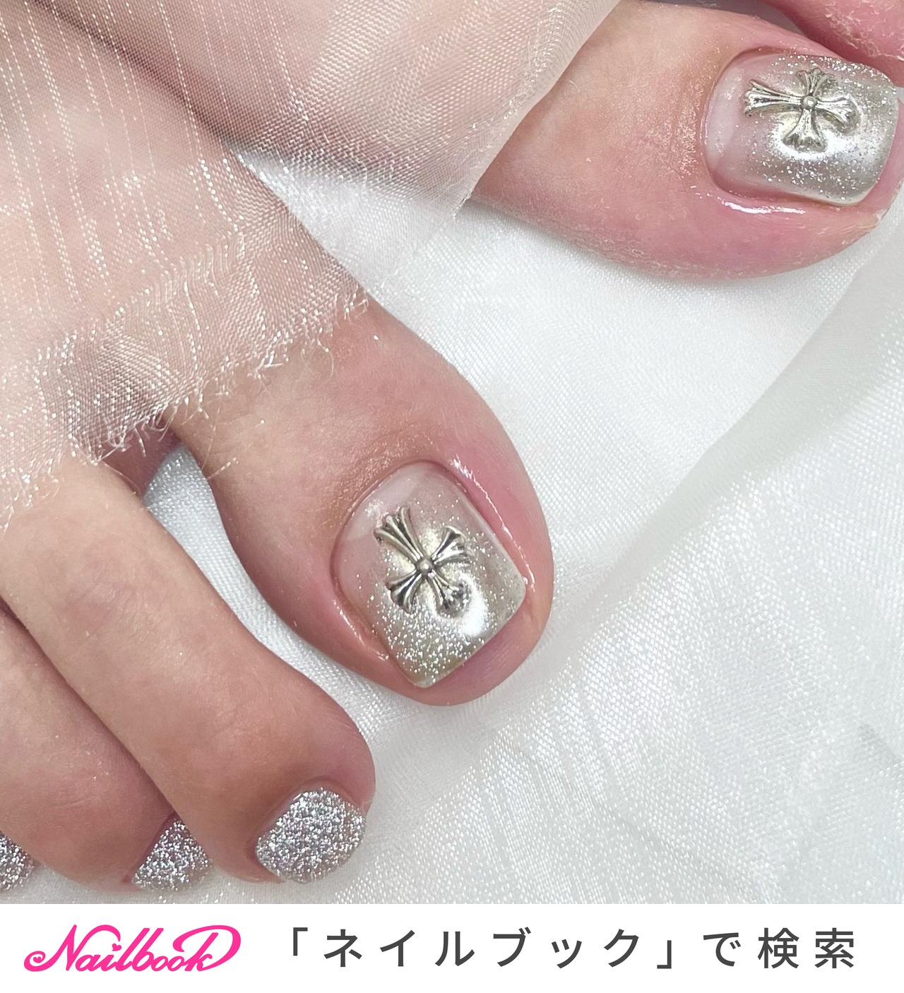 2025年】新着順｜フット/フラッシュ/#シルバーミラーのネイルデザイン
