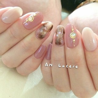 23年 新着順 クリスマス ピンク 白べっ甲のネイルデザイン ネイルブック