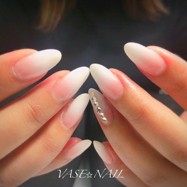 Vase Nail Academy Salon ヴェイス ネイルアカデミーアンドサロン 東中野のネイルサロン ネイルブック