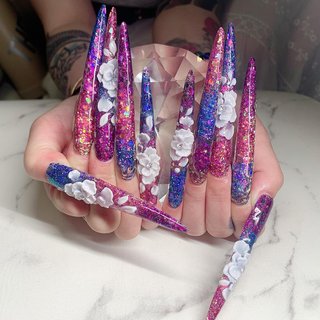 2枚maxのネイルデザイン｜ネイルブック