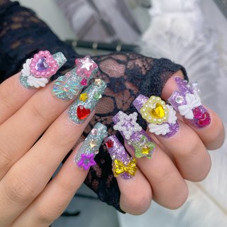 セーラームーンネイルのネイルデザイン｜ネイルブック