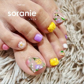 ネイルシール☆ F693 ミツバチ お花 フラワー 秋冬 蜂 植物 ボタニカル