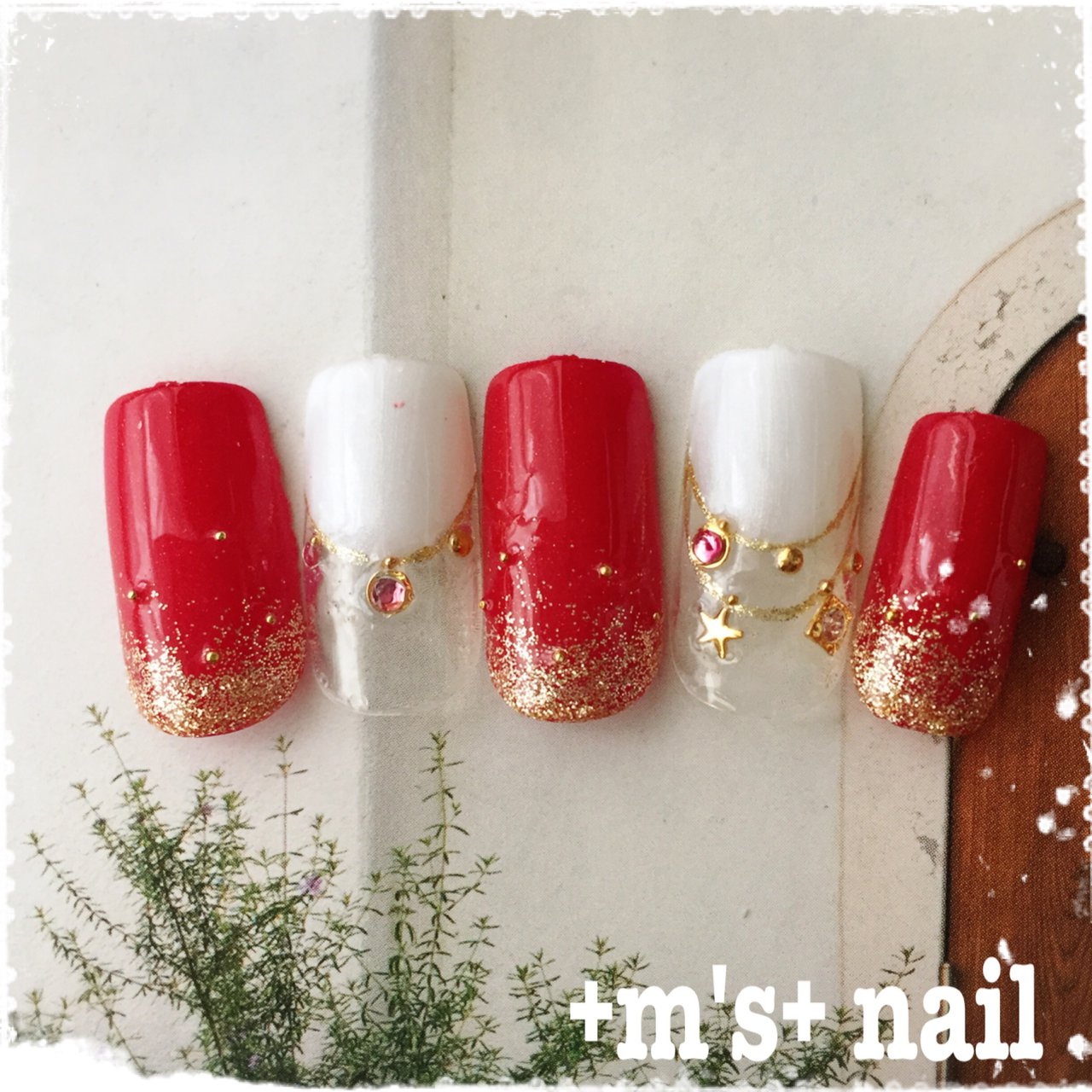 冬 お正月 クリスマス デート ハンド M S Nailのネイルデザイン No ネイルブック