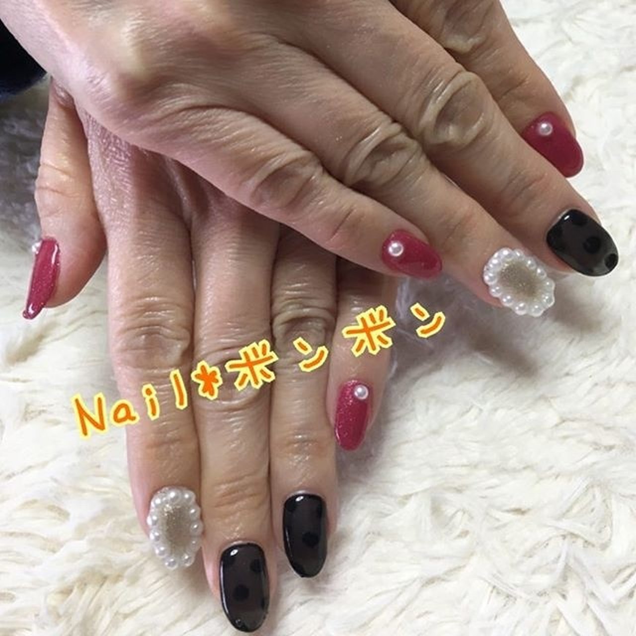 パール シースルー レッド ブラック ゴールド Nailbonbon1130のネイルデザイン No ネイルブック