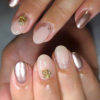 ハンド/ホログラム/ラメ/ゴールド/お客様 - Mamiのネイルデザイン[No